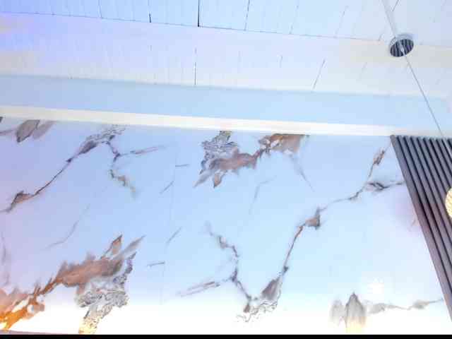 KhateMiller webcam