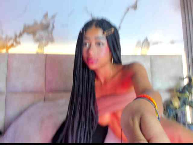 KhateMiller webcam