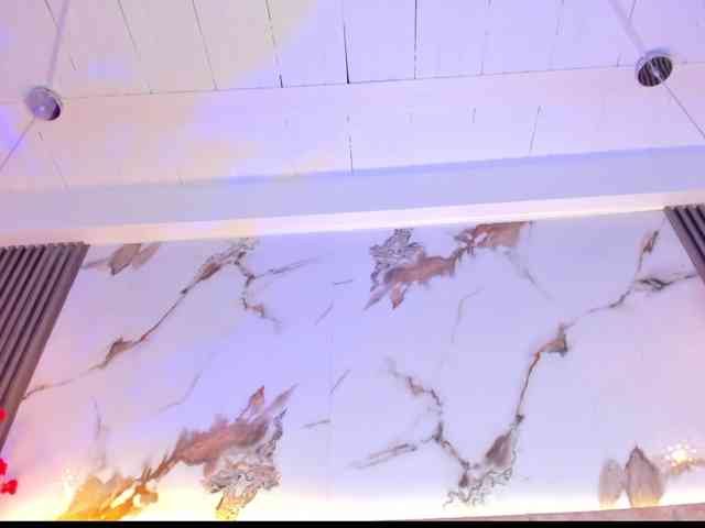 KhateMiller webcam