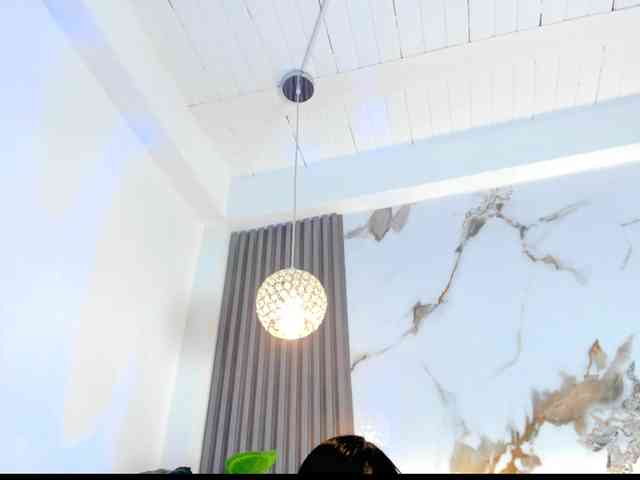 KhateMiller webcam