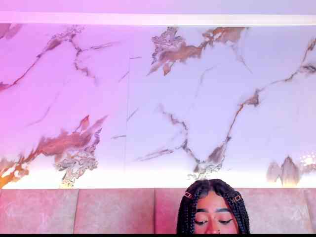 KhateMiller webcam