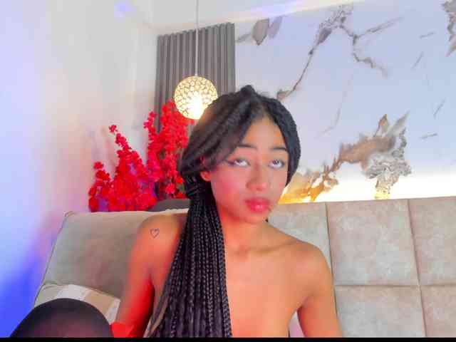 KhateMiller webcam