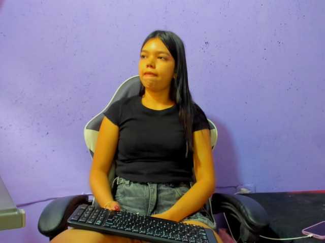 shy-luna18