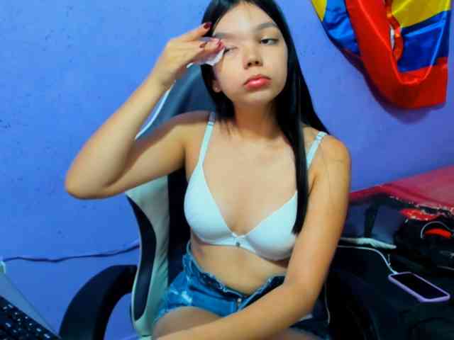 shy-luna18
