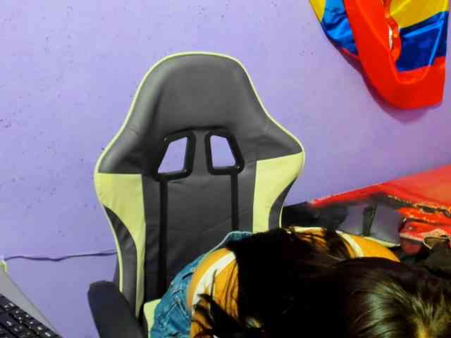 shy-luna18