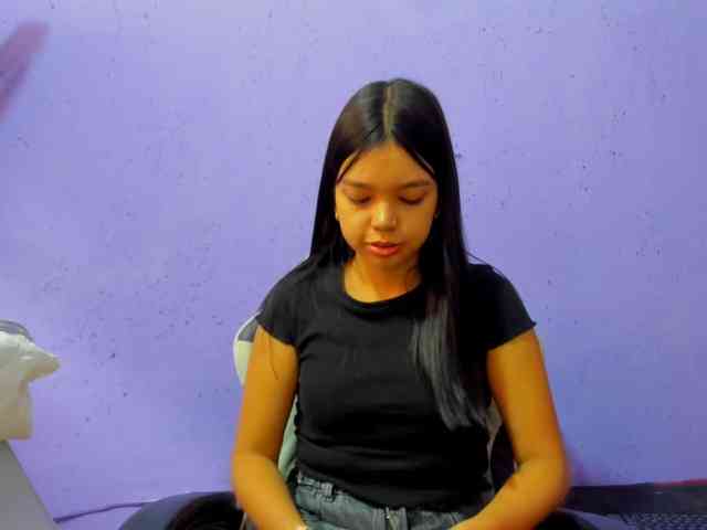 shy-luna18