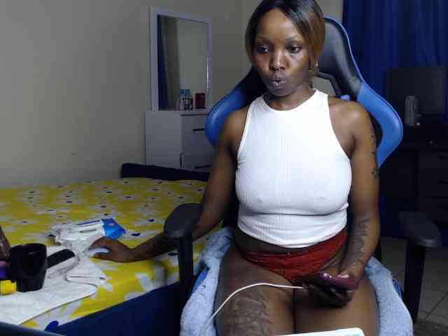 sexxygoldy webcam
