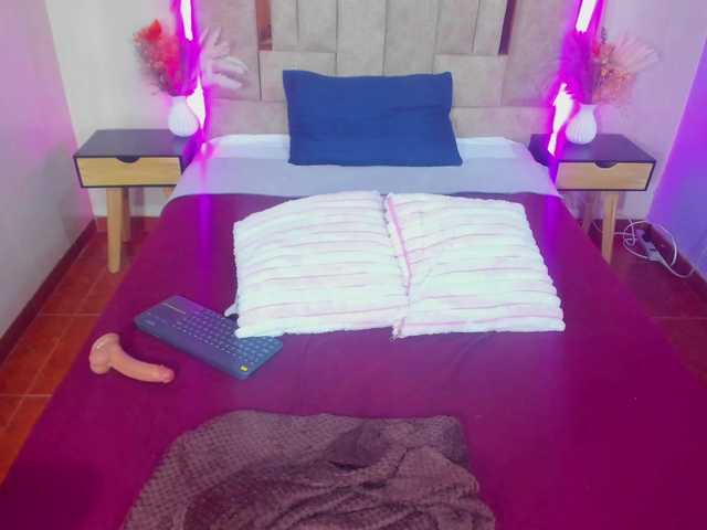 Kaidy-wish live cam on BongaCams