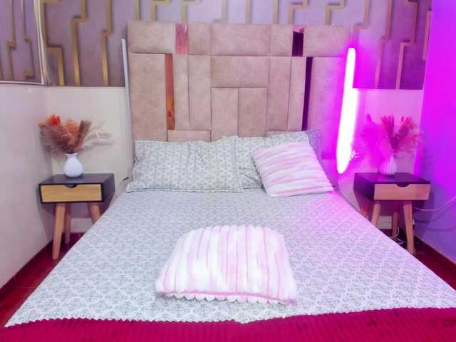 Kaidy-wish live cam on BongaCams