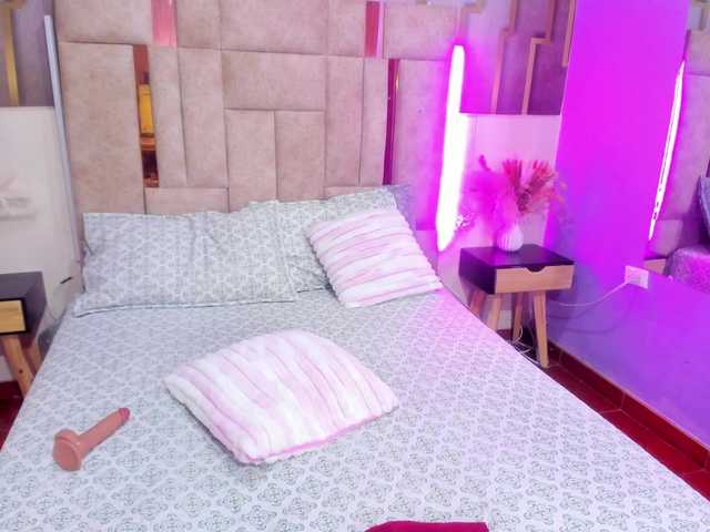 Kaidy-wish live cam on BongaCams