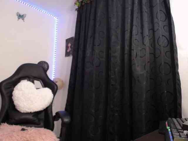 AliceVargas webcam