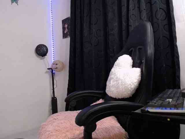 AliceVargas webcam