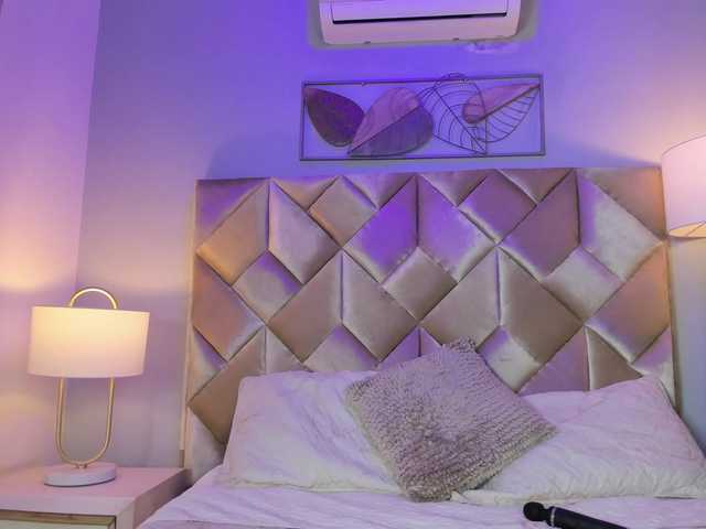 DullceEstrella live cam on BongaCams