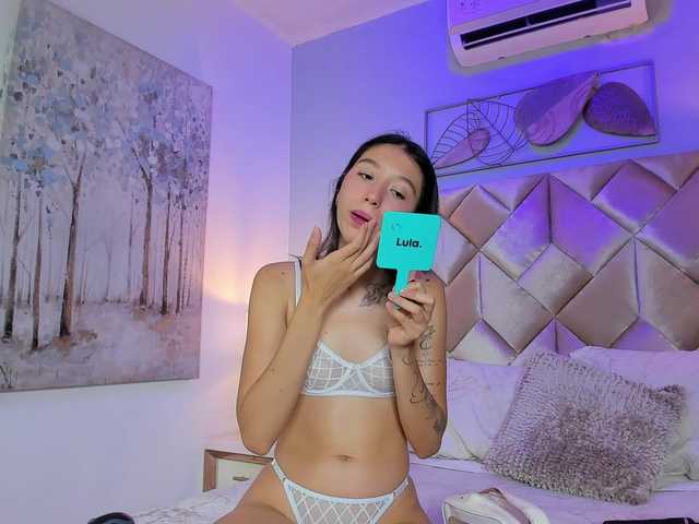 DullceEstrella live cam on BongaCams