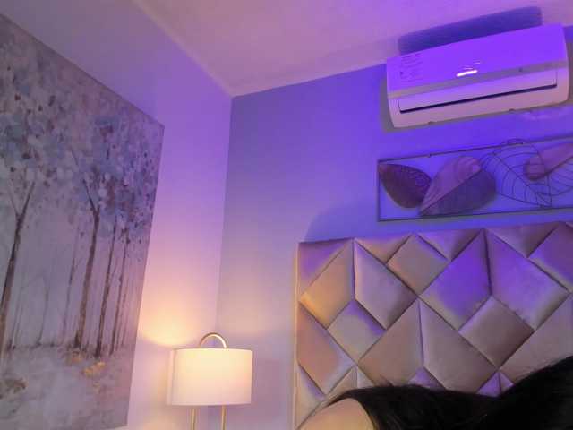 DullceEstrella live cam on BongaCams