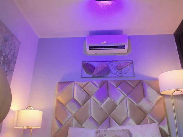 DullceEstrella live cam on BongaCams