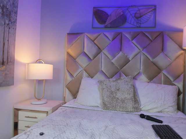 DullceEstrella live cam on BongaCams