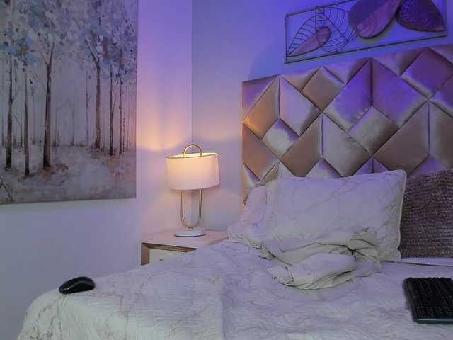 DullceEstrella live cam on BongaCams