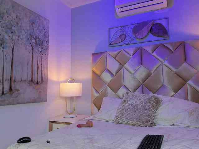 dullceestrella's live room