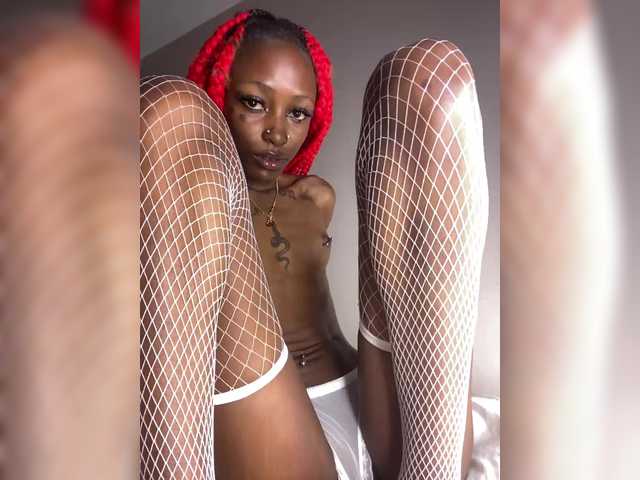 Badgalnish-1 live cam on BongaCams