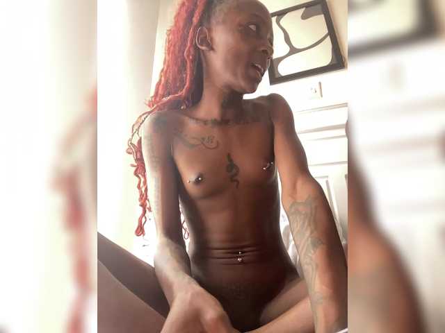 Badgalnish-1 live cam on BongaCams