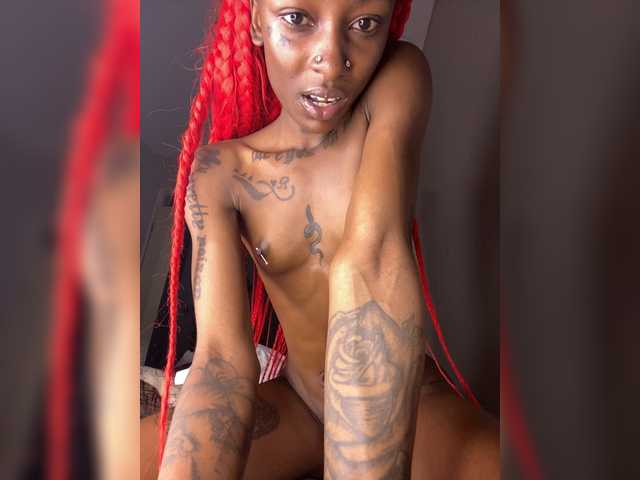 Badgalnish-1 live cam on BongaCams