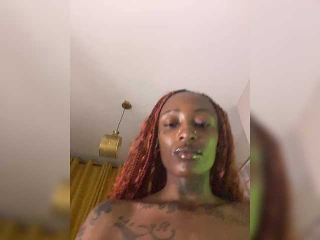 Badgalnish-1 live cam on BongaCams