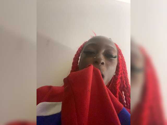 Badgalnish-1 live cam on BongaCams