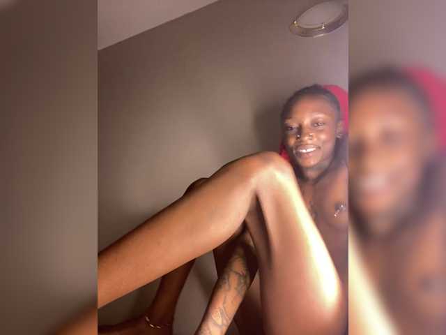 Badgalnish-1 live cam on BongaCams