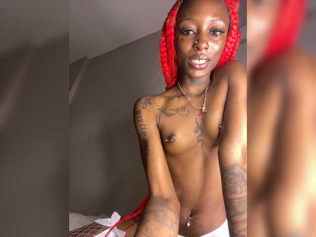 Badgalnish-1 live cam on BongaCams