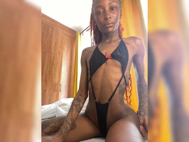 Badgalnish-1 live cam on BongaCams
