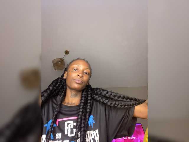 Badgalnish-1 live cam on BongaCams