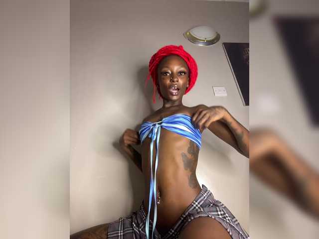 Badgalnish-1 live cam on BongaCams