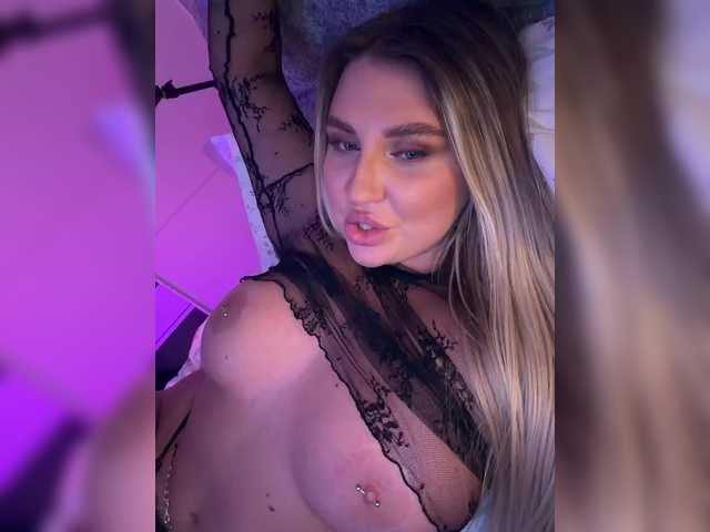 Kotofeyka1's BongaCams show and profile