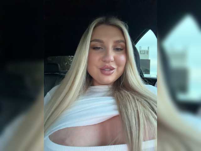 go to chat with Stiflers_mom