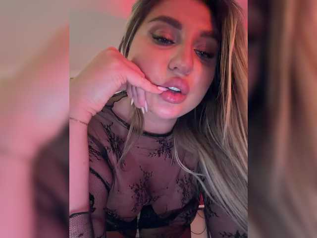 go to chat with Stiflers_mom