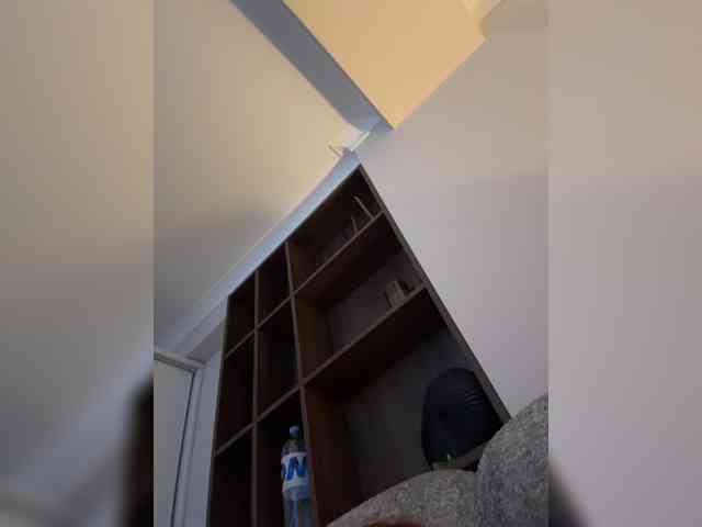 Stiflers_mom webcam
