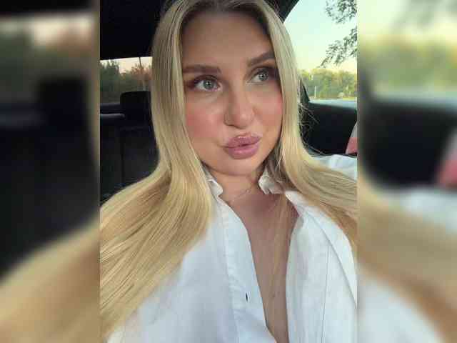 Stiflers_mom webcam