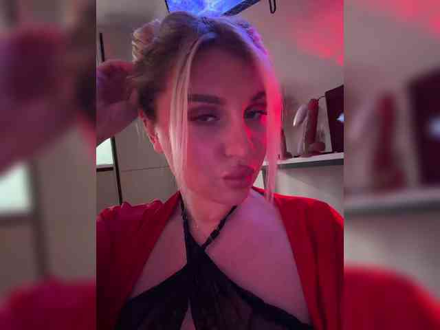 Stiflers_mom webcam