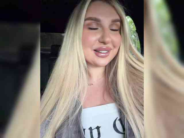 Stiflers_mom webcam