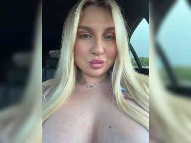 Stiflers_mom webcam