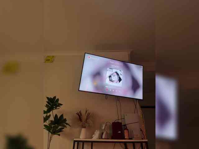 Stiflers_mom webcam