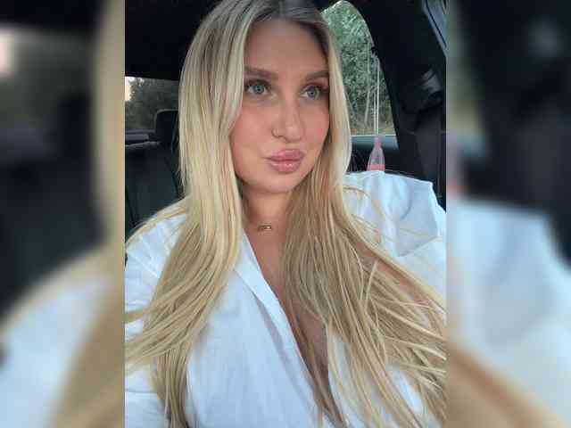 Stiflers_mom webcam