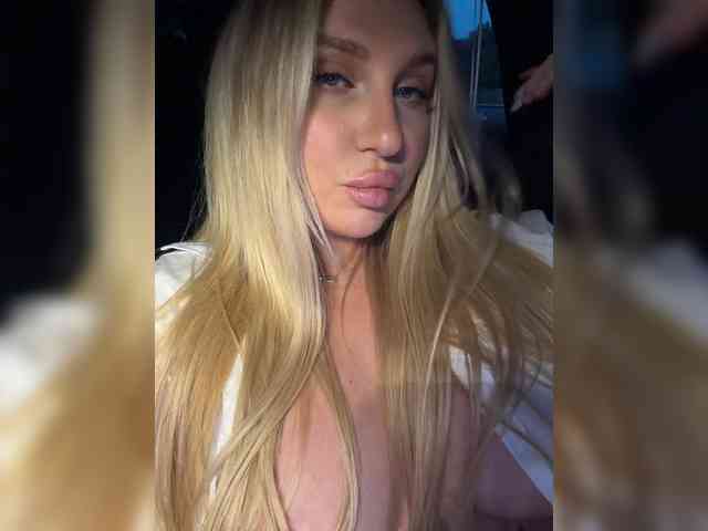 Stiflers_mom webcam