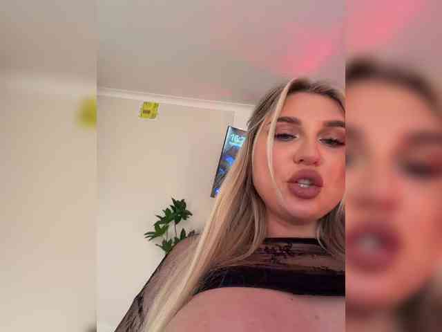Stiflers_mom webcam