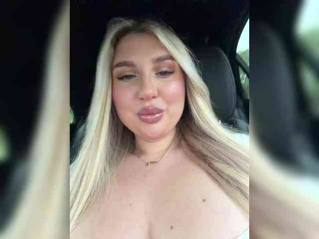 Stiflers_mom webcam