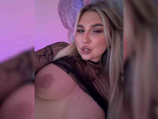 Stiflers_mom webcam