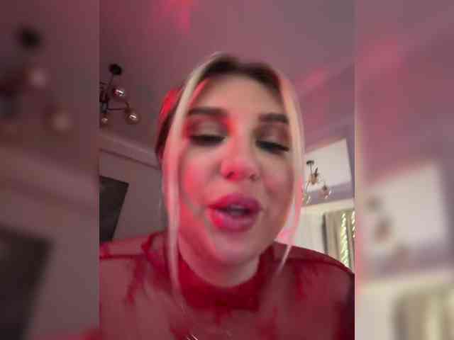 Stiflers_mom webcam