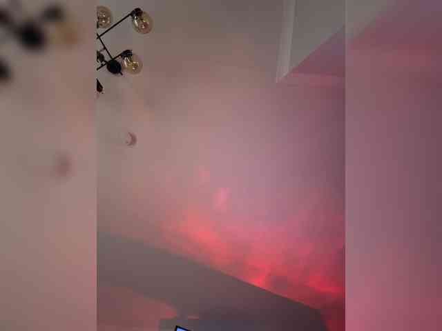 Stiflers_mom webcam