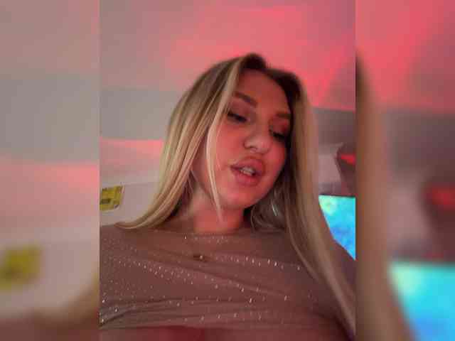 Stiflers_mom webcam